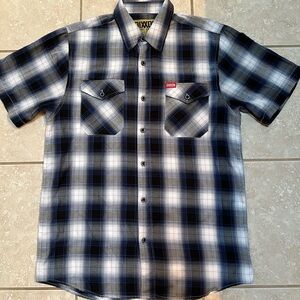 Dixxon Deadeye short sleeve shirt Men’s size Medium
